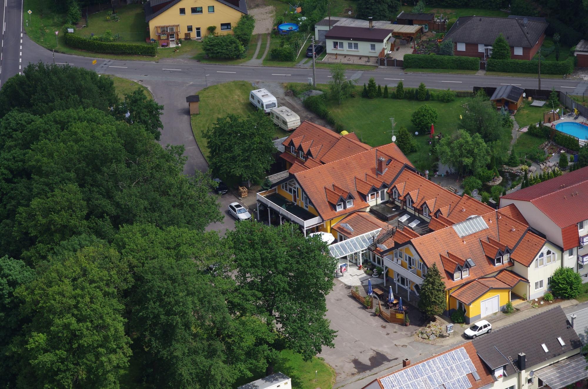 Vista Exterior Hotel & Restaurant Kuhfelder Hof