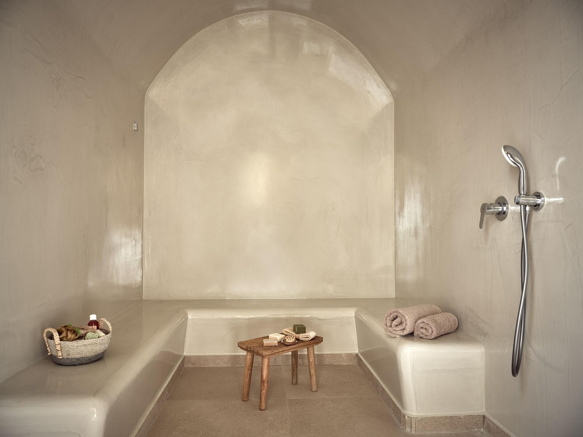Gimnasio Gerakas Belvedere Hotel & Luxury Suites