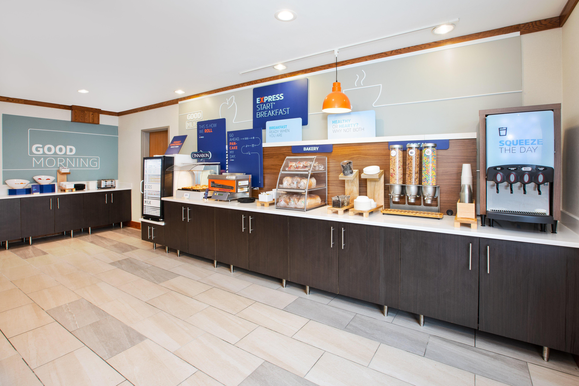Restaurant Holiday Inn Express and Suites Buffalo