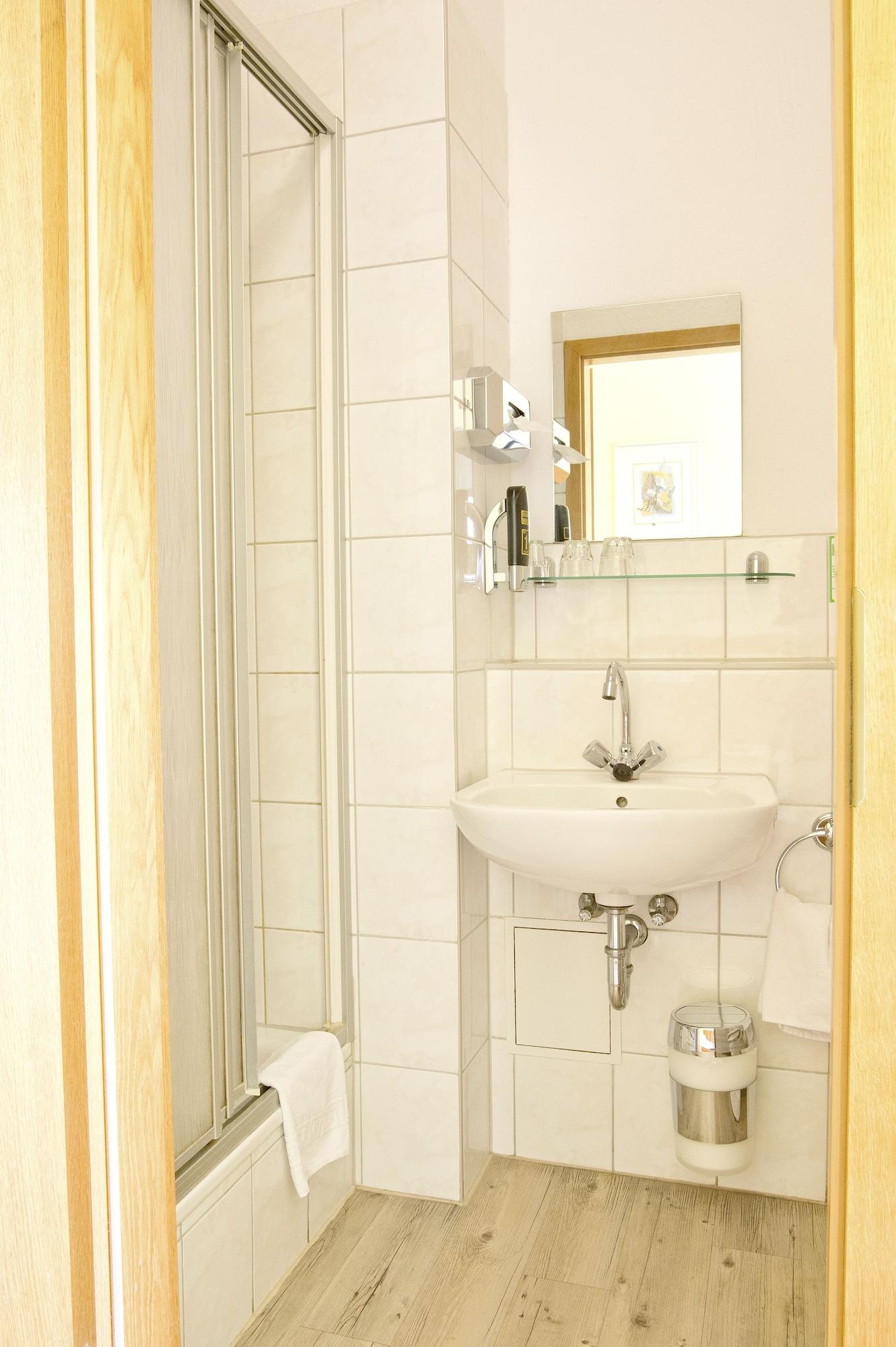 Equipamiento de Habitación Hotel Thüringer Hof
