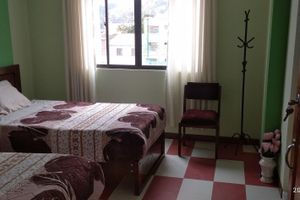 Alojamiento - HOSTAL ETERNA PRIMAVERA