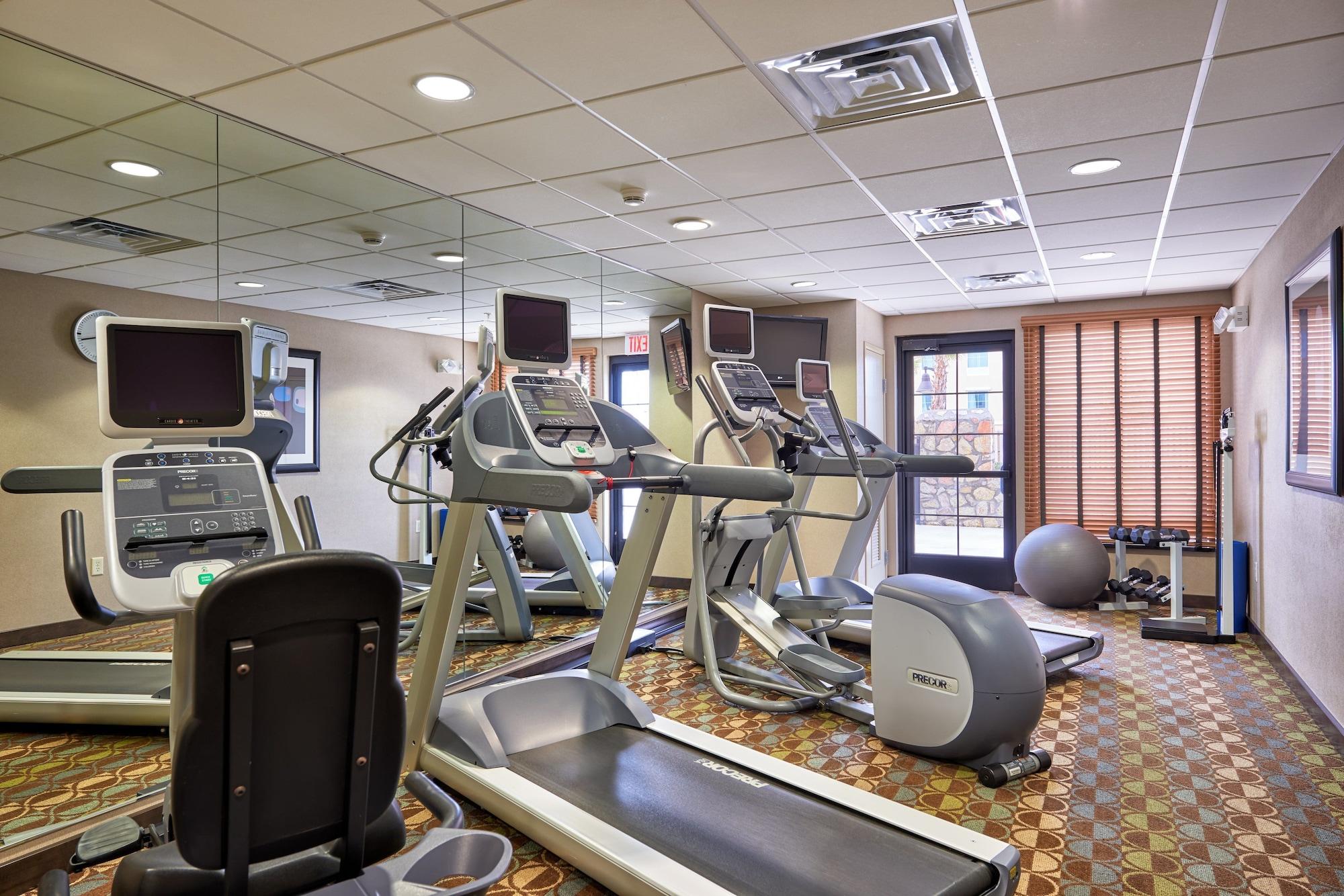 Gimnasio Holiday Inn Express & Suites El Paso Airport Area by IHG