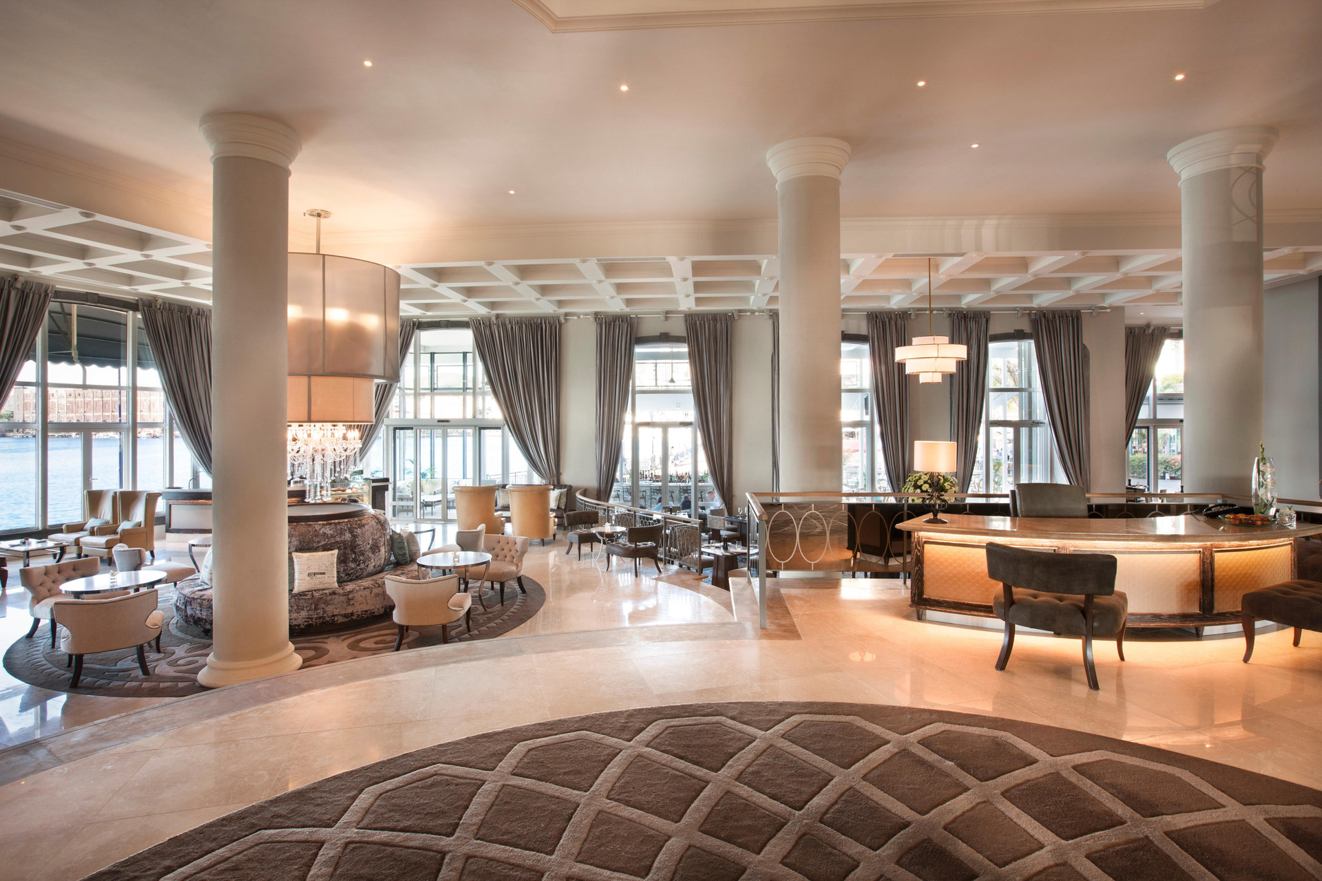 Vista Lobby Labourdonnais Waterfront Hotel