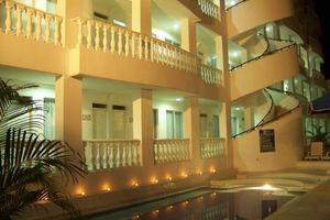 Alojamiento - Hotel Zamba