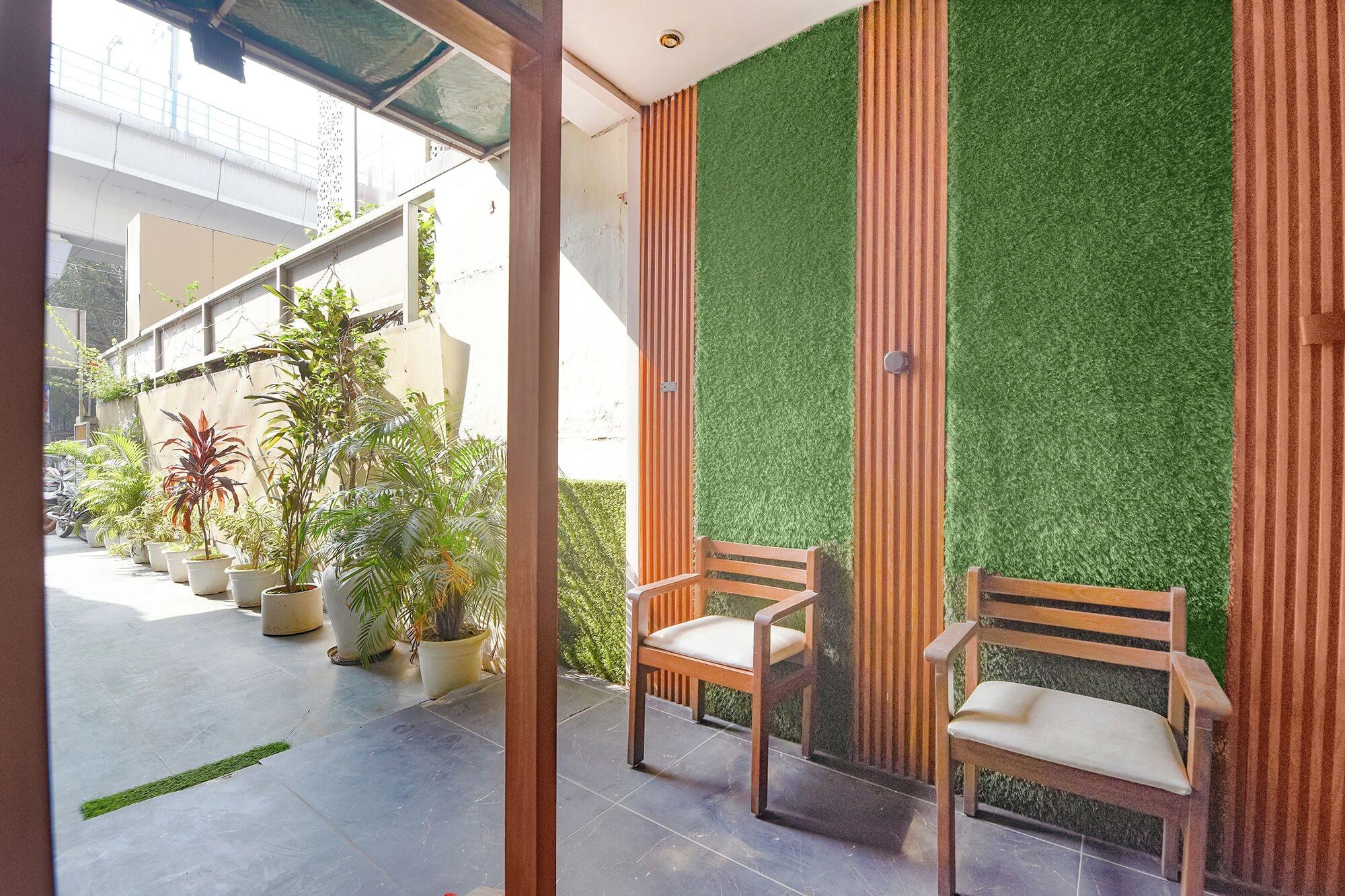 Vista Exterior Fabhotel Atithi