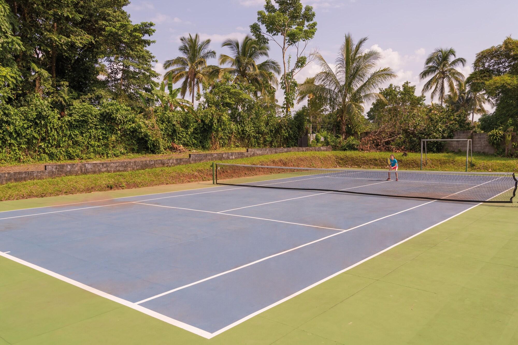 Instalaciones Recreativas Mansion Los Guichos