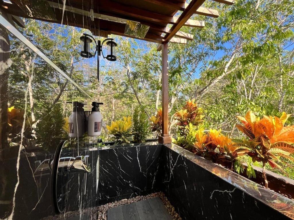 Equipamiento de Habitación Aldea Maya Valladolid