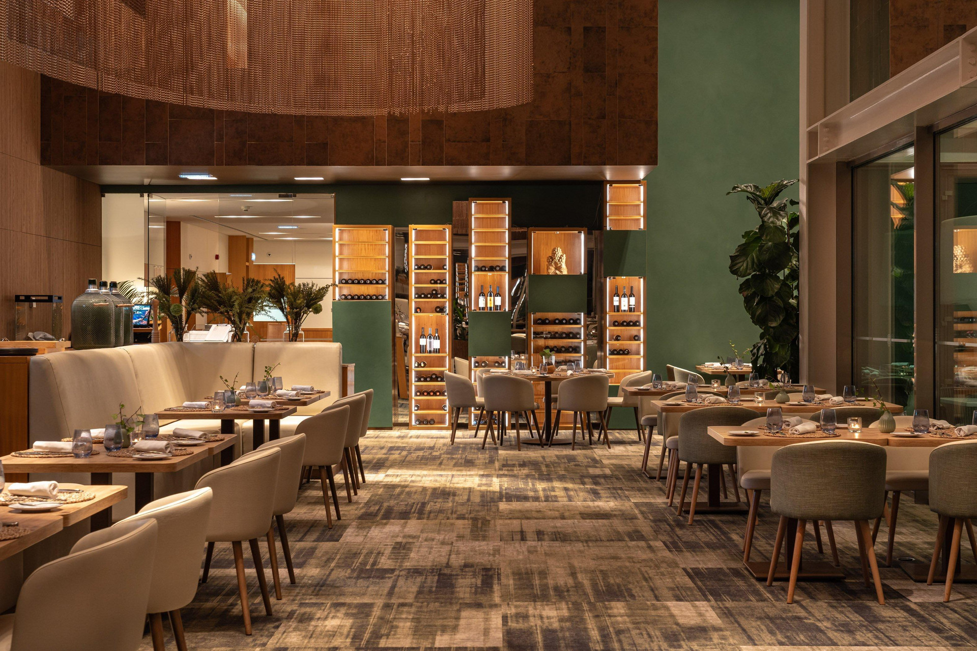 Restaurant Onyria Marinha Cascais, Vignette Collection by IHG