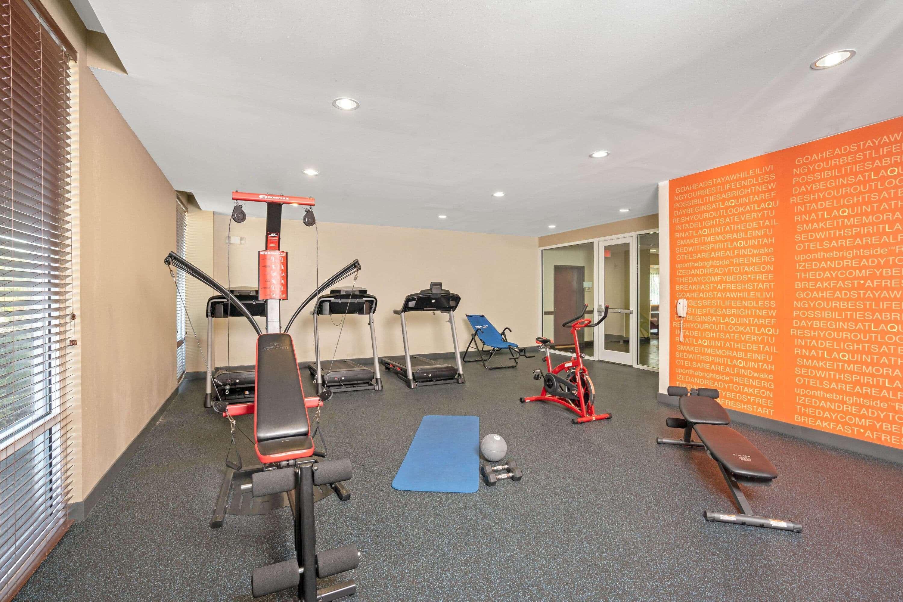 Instalaciones Recreativas La Quinta Inn & Suites Willowbrook