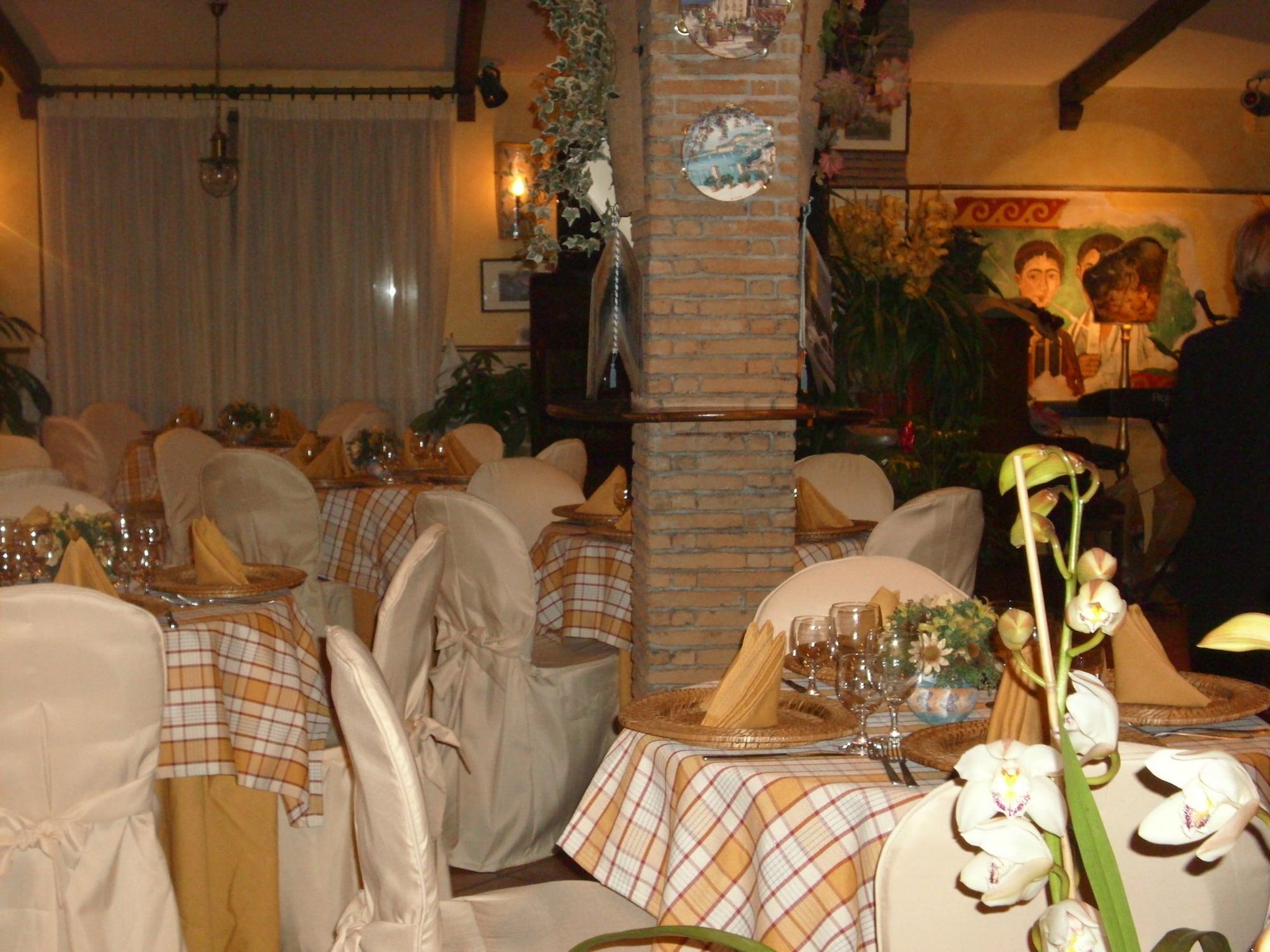 Vista Exterior Hotel Lento