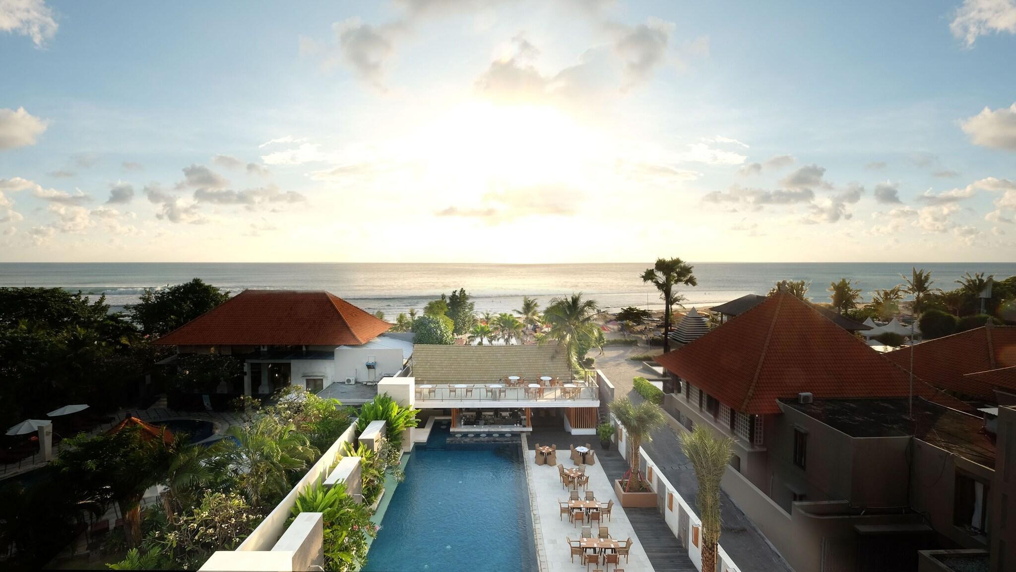 Vista Exterior The Bandha Hotel & Suites