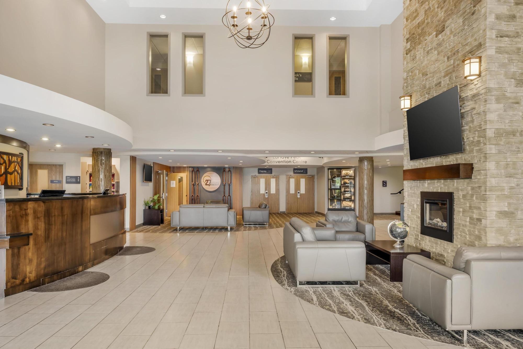 Vista Lobby Best Western Plus Bridgewater Hotel & Convention Centre