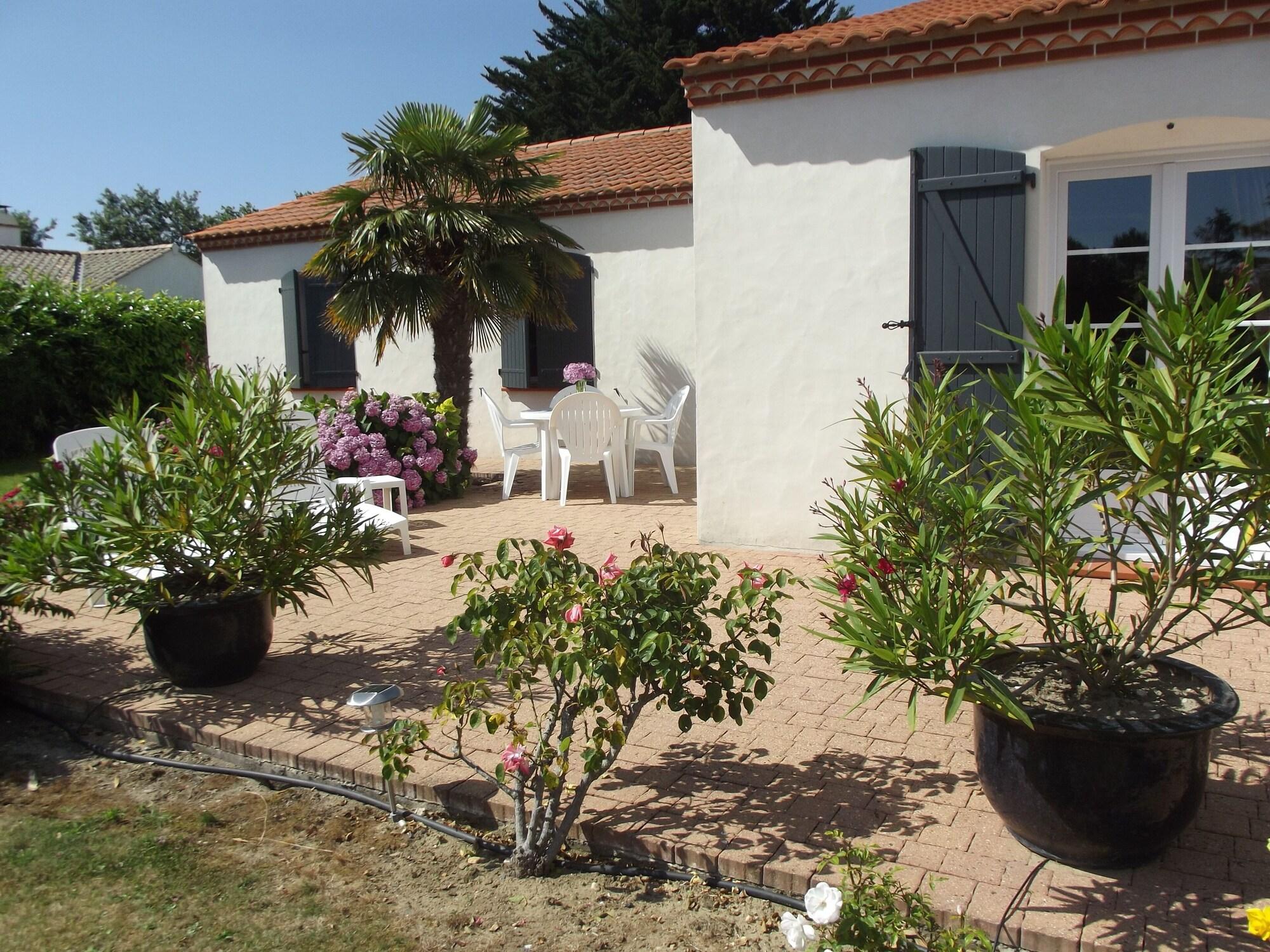 Vista Exterior Entre Terre et Mer
