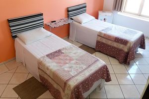 Alojamiento - Hotel Record