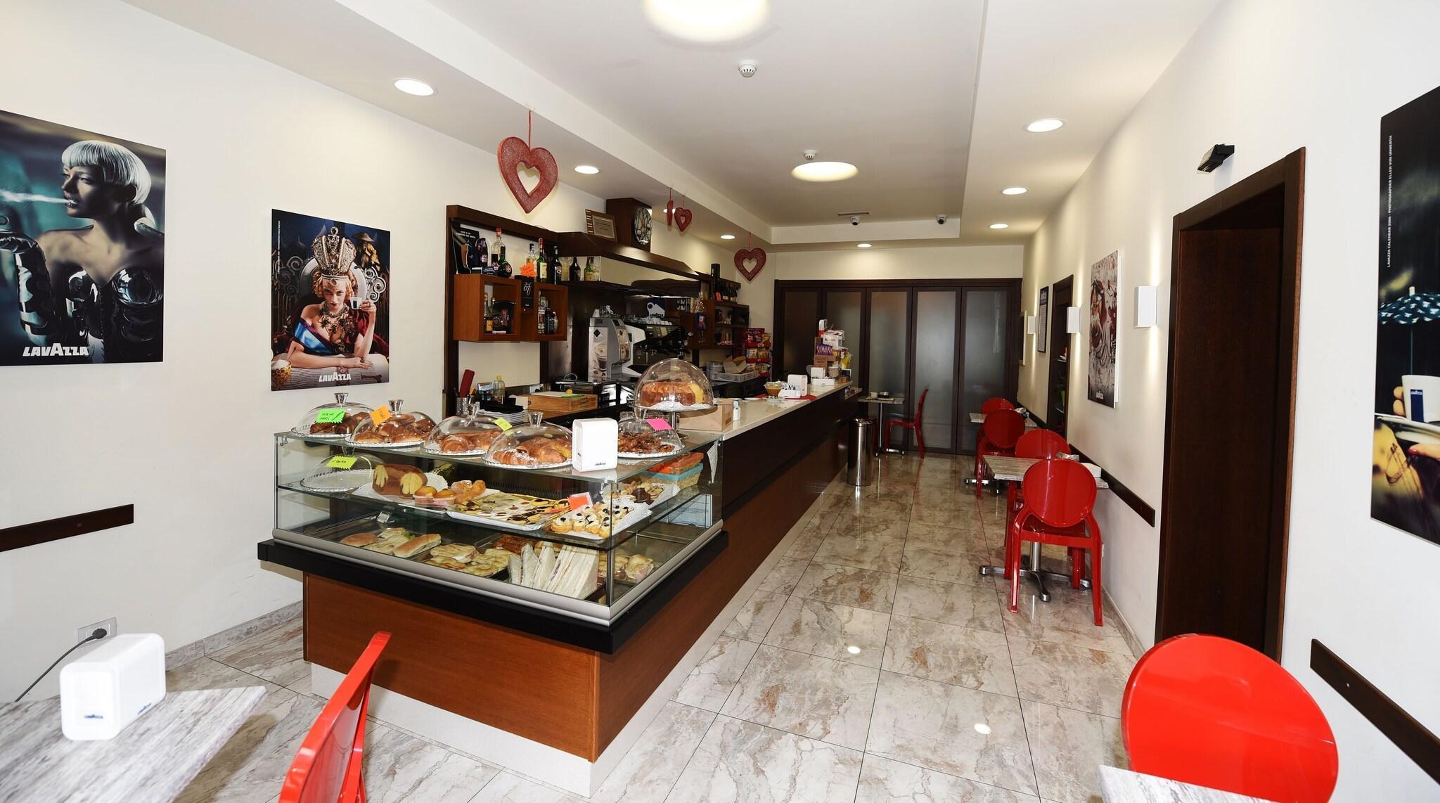 Bar/Salón Albergo Al Castello