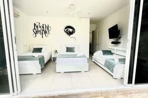 Alquiler Vacacional - Spacious 4-Bedroom House with Pool, Jacuzzi & Family Amenities Near Piscilago