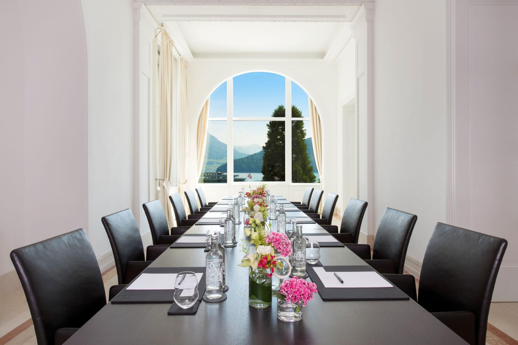 Centro de Negocios Park Hotel Vitznau