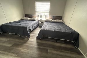 Alojamiento - Cozy home in charming Norwalk with AC, WiFi. Cedar Point/Summit Race//Sports Par