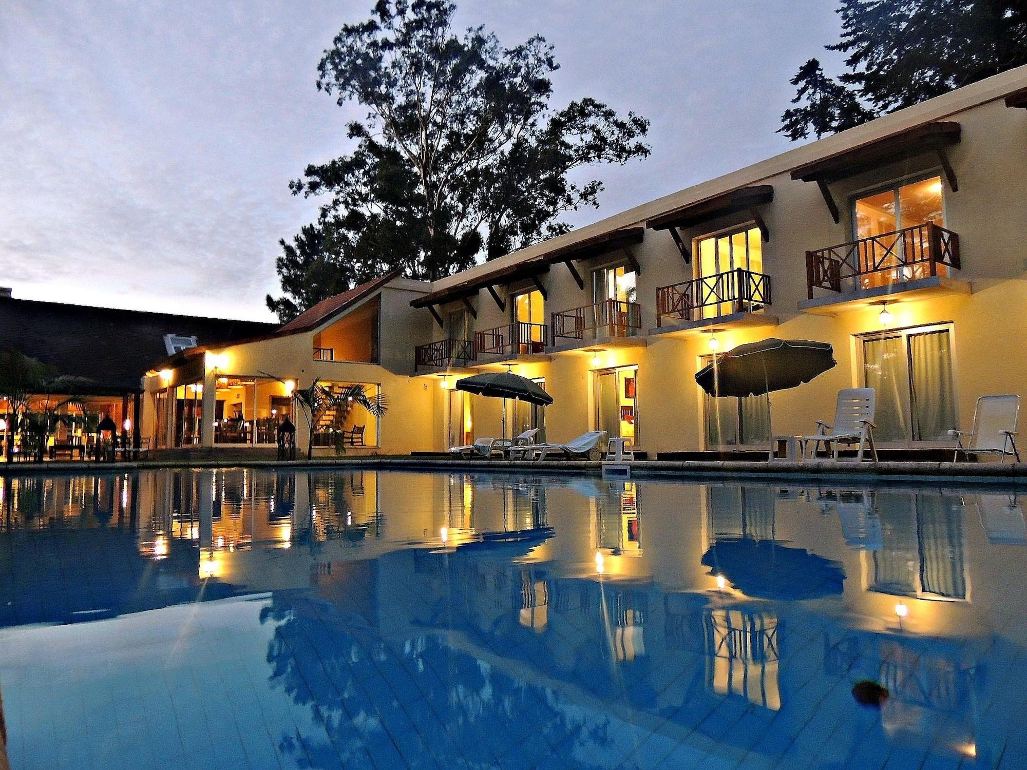 Varios Petit Château Hotel Boutique