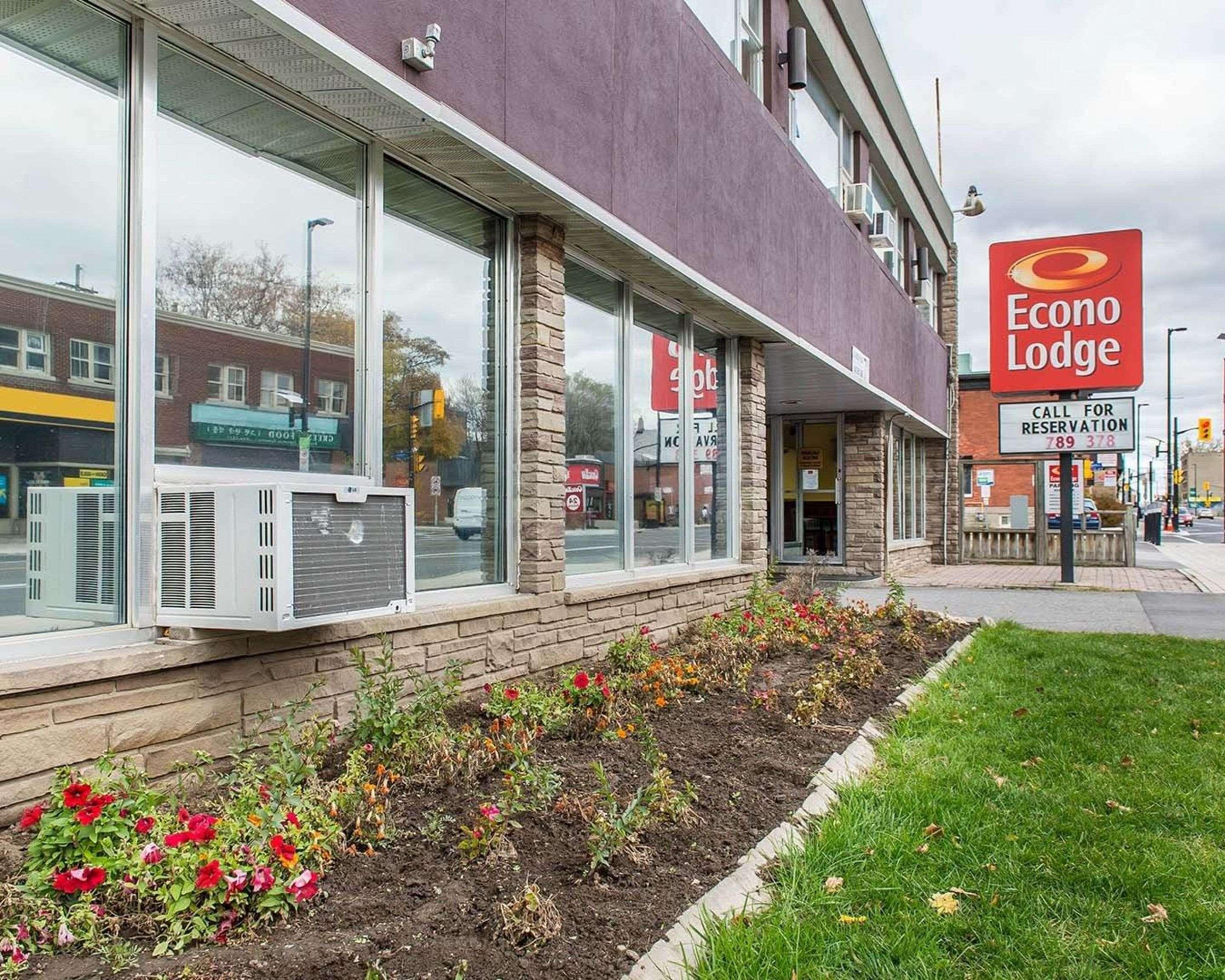 Vista Exterior Econo Lodge Downtown Ottawa