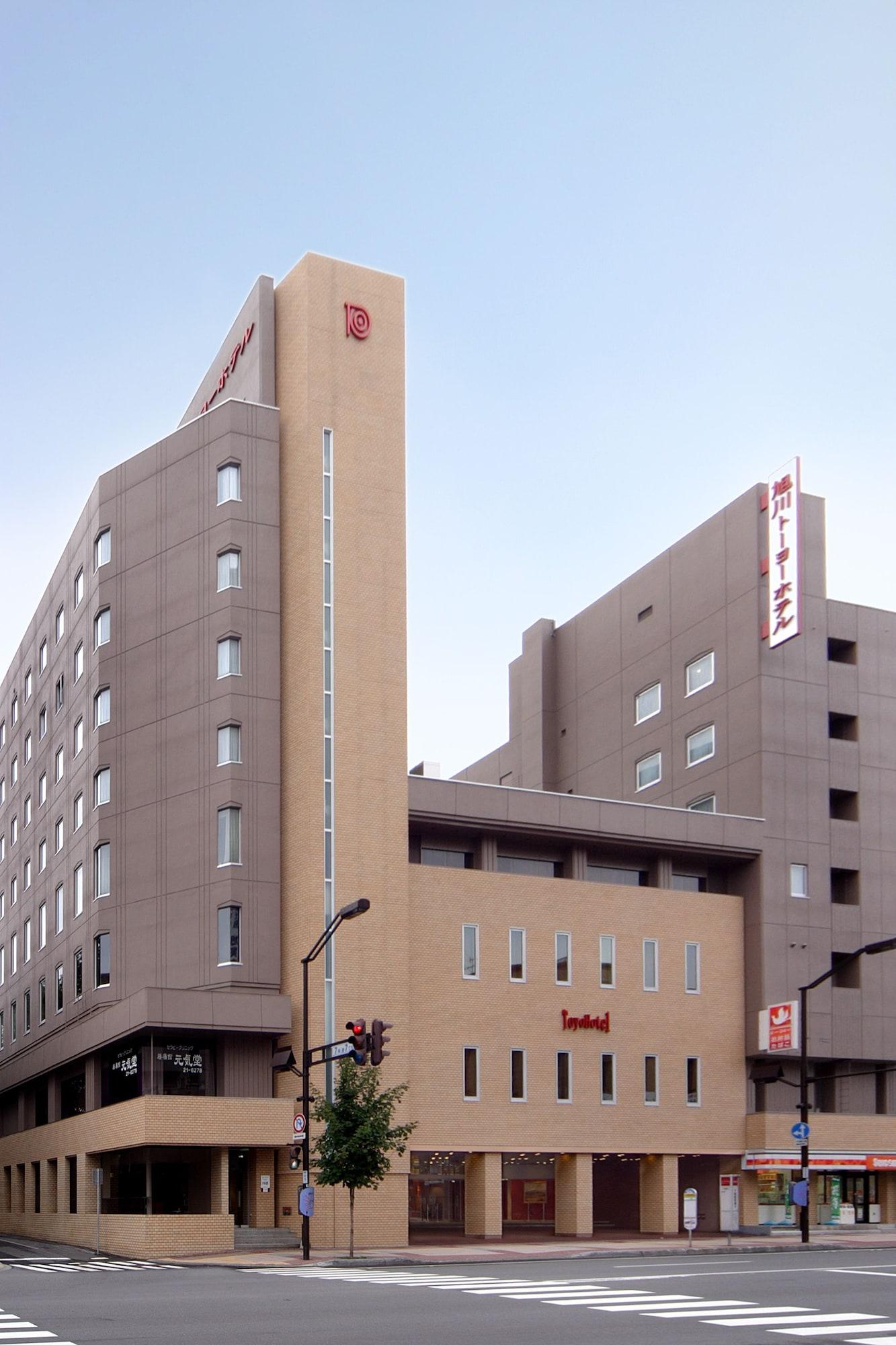 Varios Asahikawa Toyo Hotel
