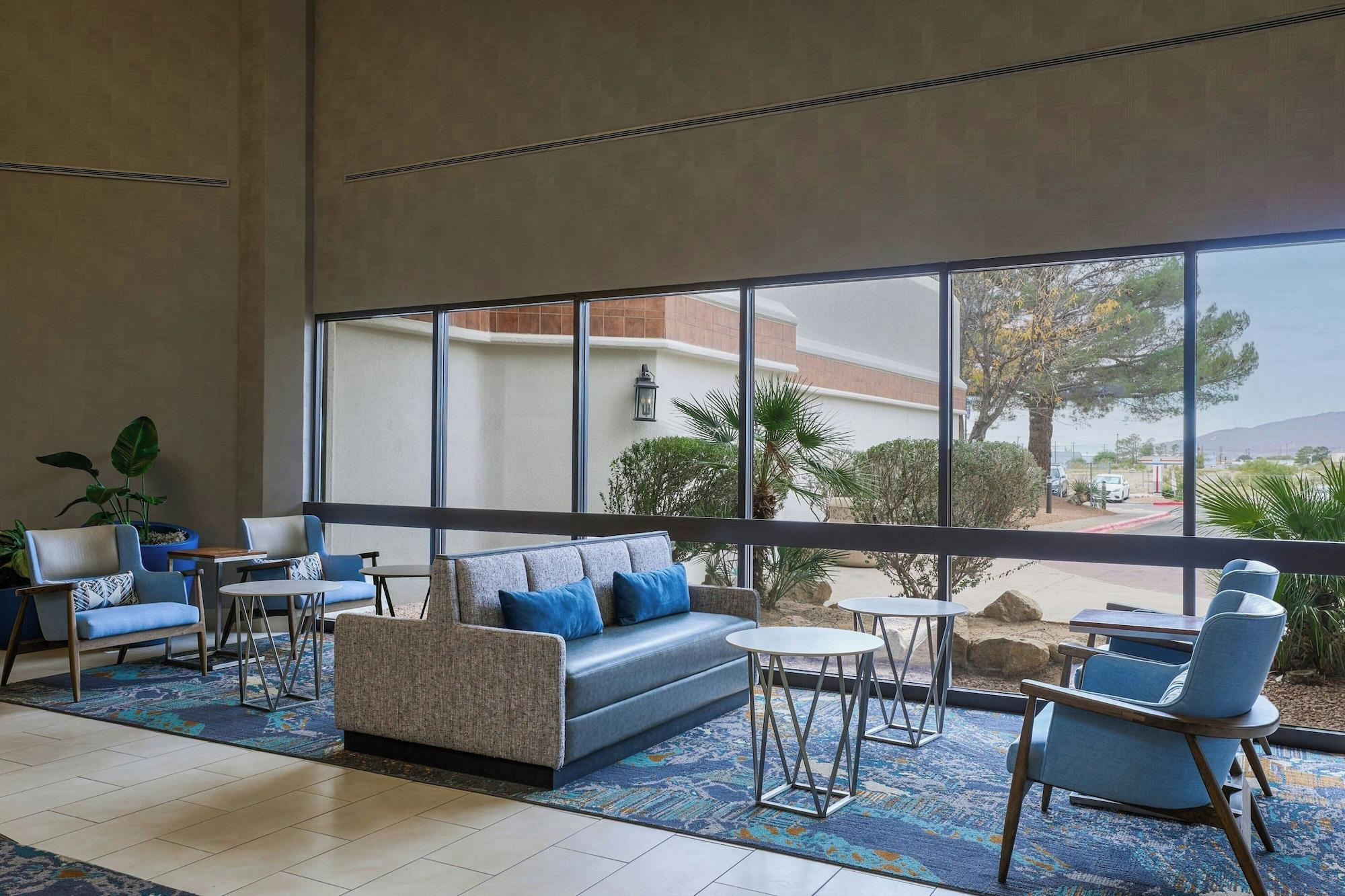 Vista Lobby Marriott El Paso