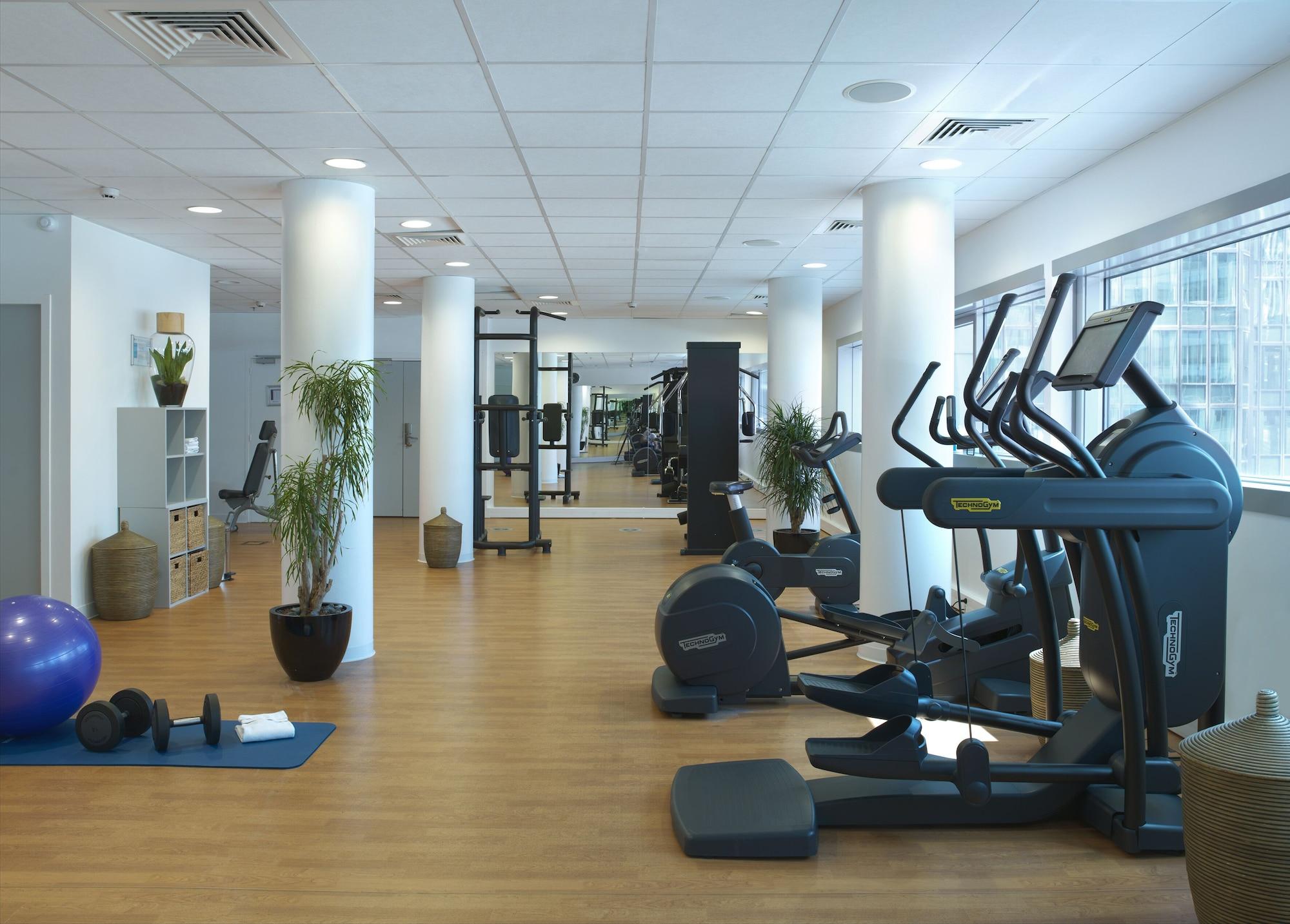 Gimnasio Melia Paris La Defense