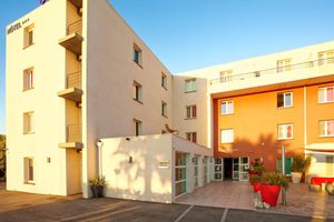 Alojamiento - Kyriad Perpignan Sud