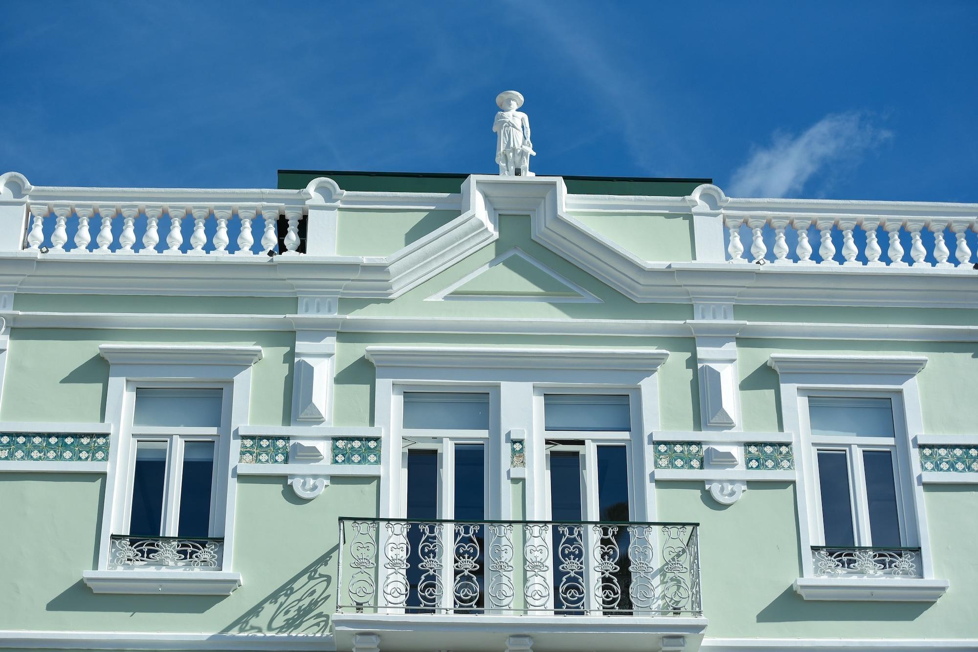 Vista Exterior Internacional Azores Boutique