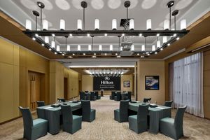 Alojamiento - Hilton Zhongshan Downtown