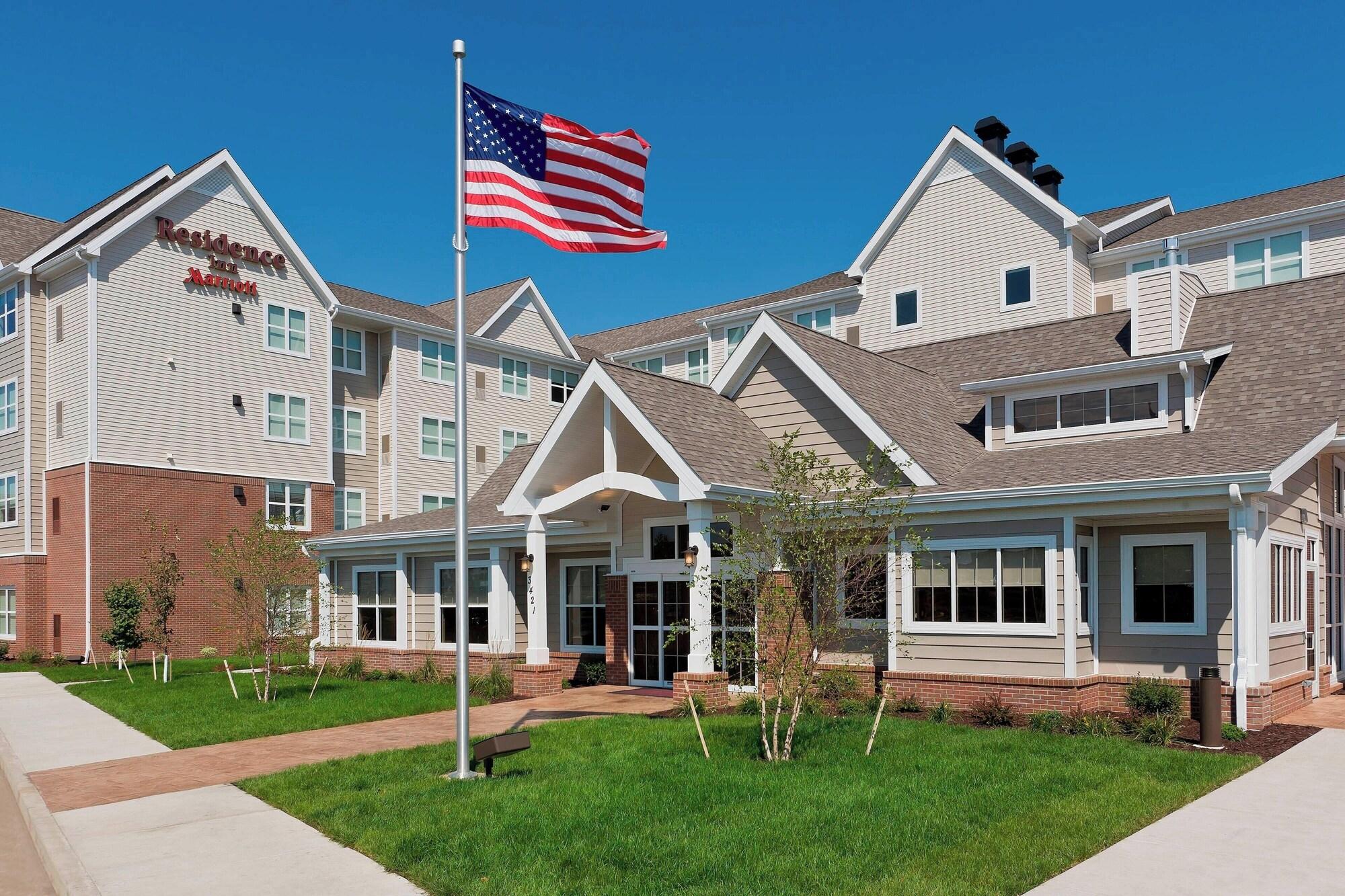 Vista Exterior Residence Inn Bismarck North