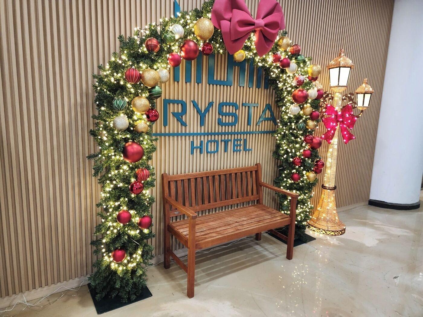 Vista Lobby Crystal Hotel