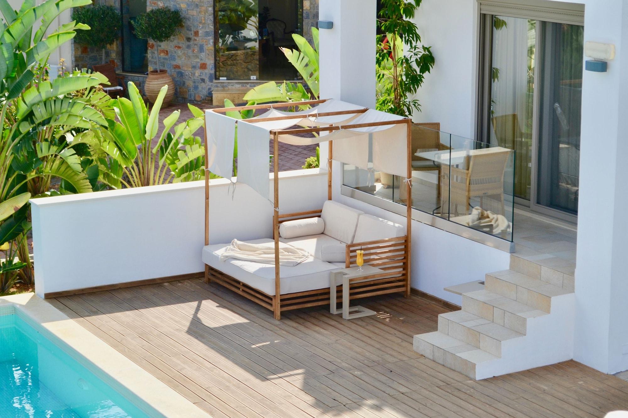 Vista Exterior Creta Blue Boutique Hotel