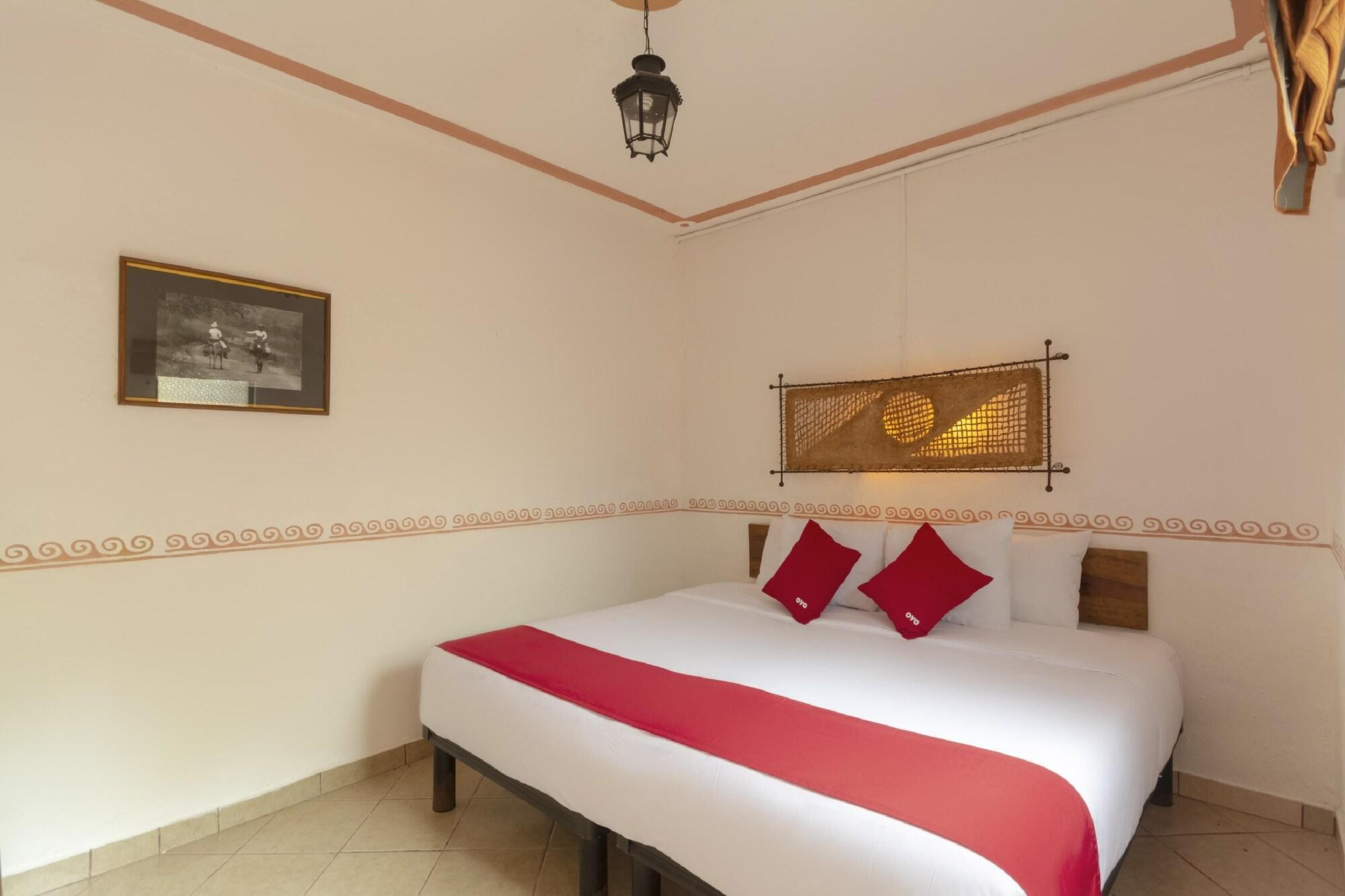 Varios OYO Hotel Coyopolan