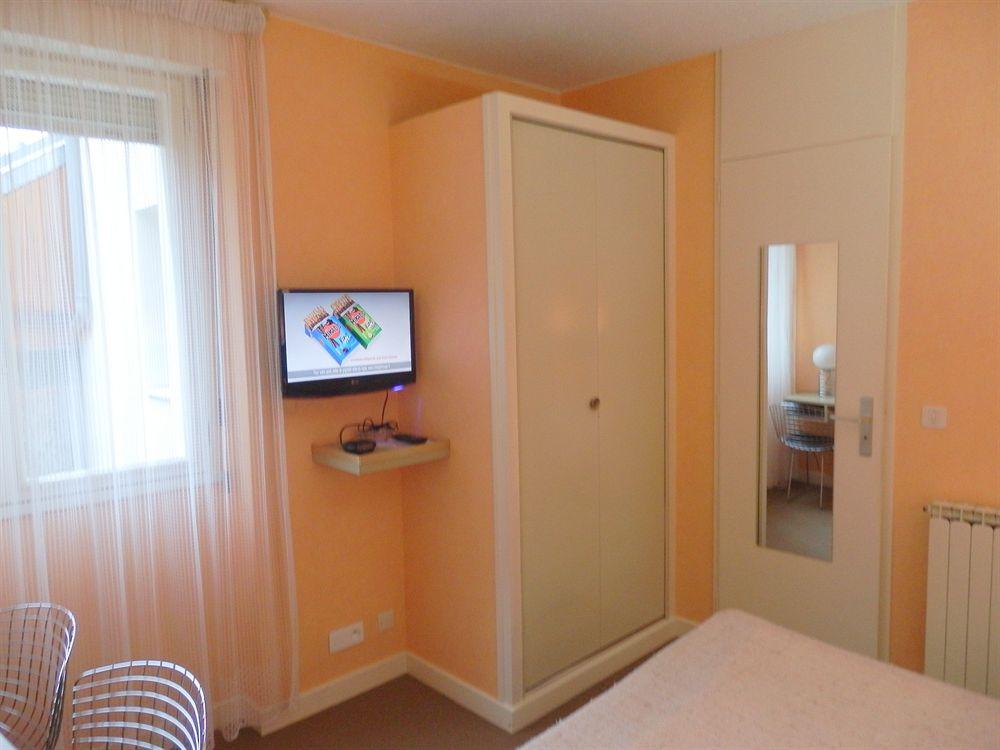 Set de Habitación Revotel