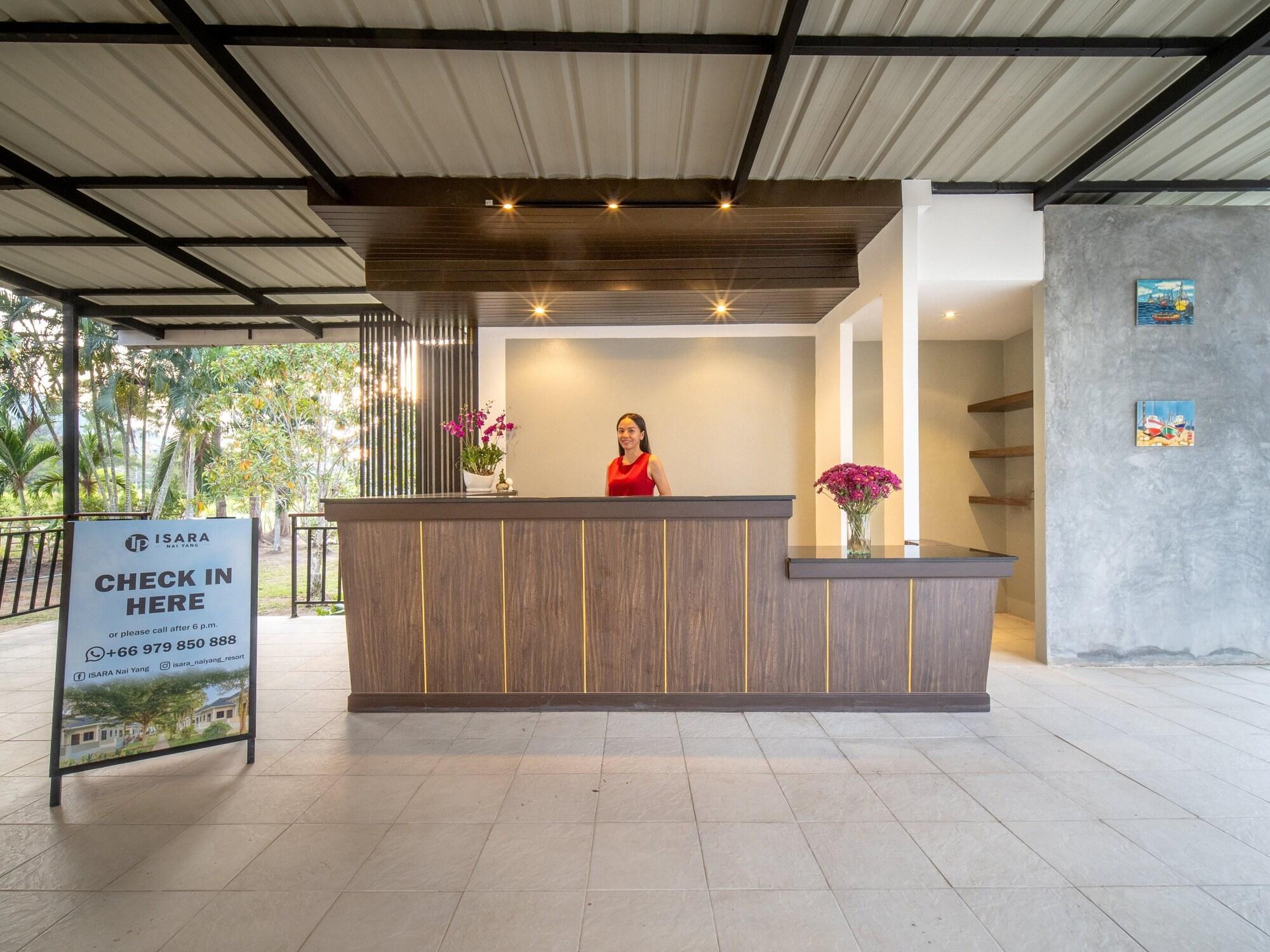 Vista Lobby Isara Nai Yang Resort