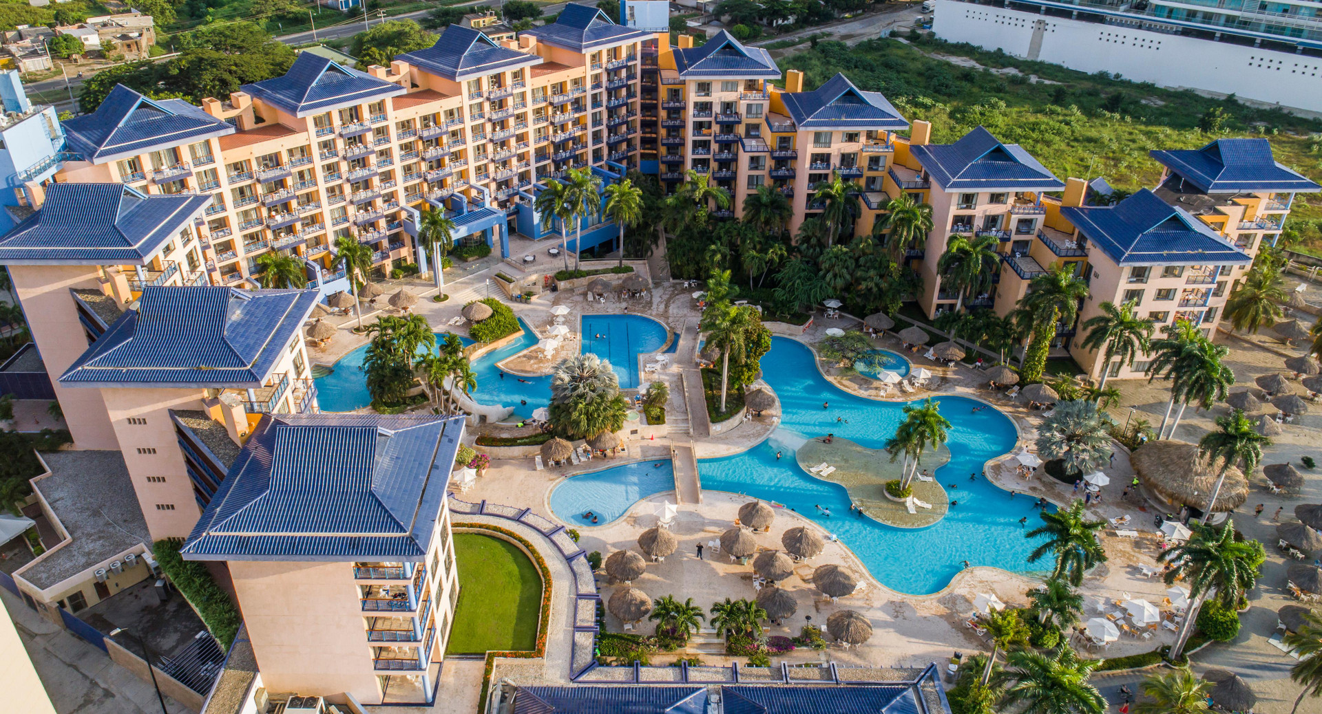 Vista Piscina Zuana Beach Resort