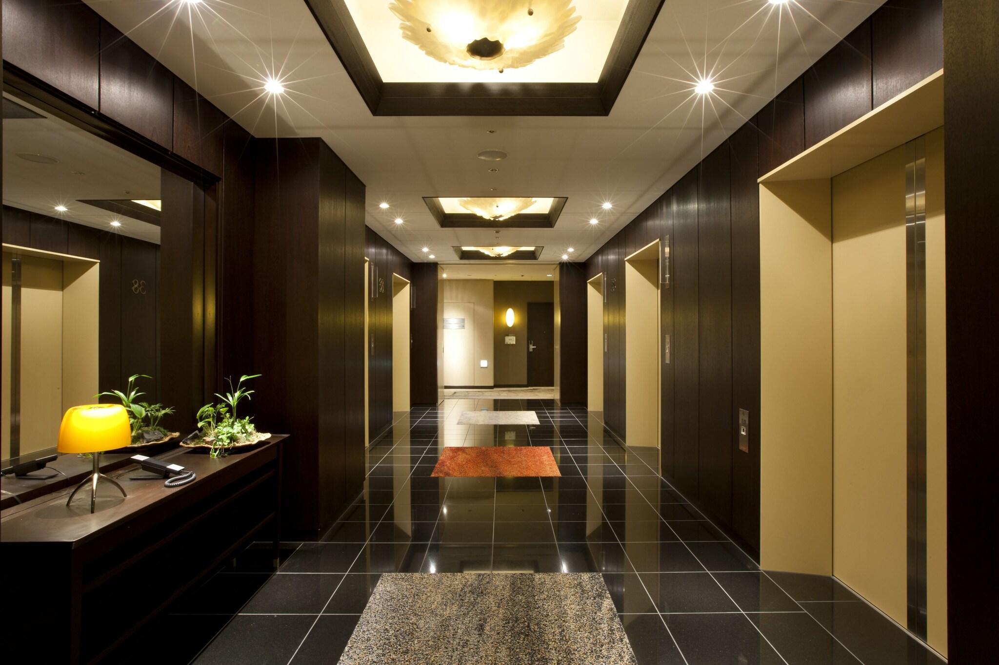 Vista Lobby The Royal Park Hotel Iconic Tokyo Shiodome