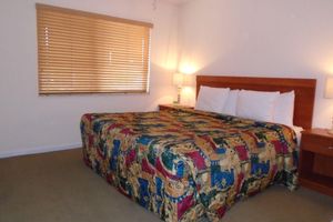 Alojamiento - Coral Key Inn