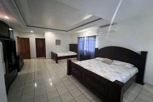 Alquiler Vacacional - Casa Familiar , donde disfrutarás de un relajante alojamiento.