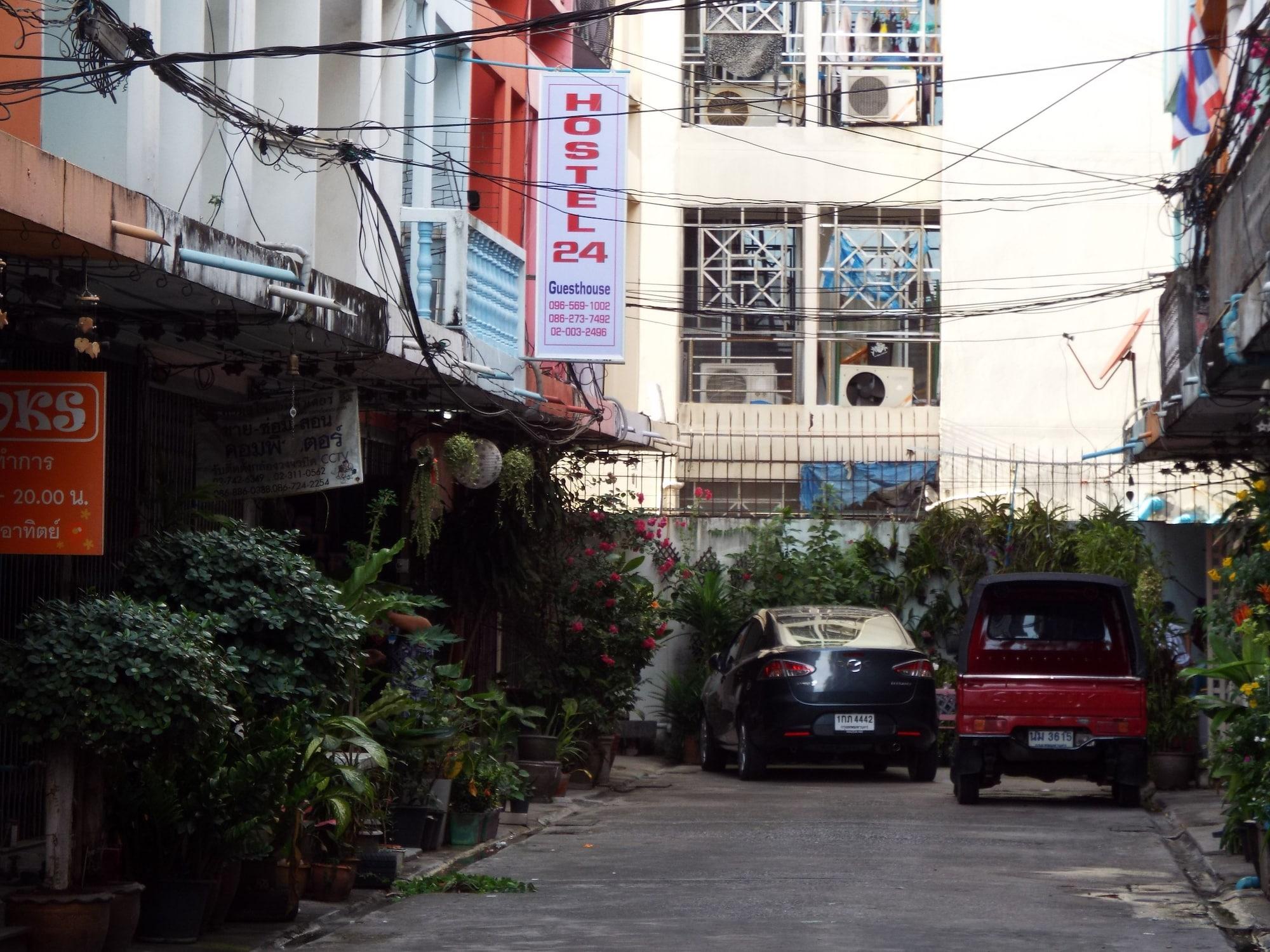 Vista Exterior Hostel 24