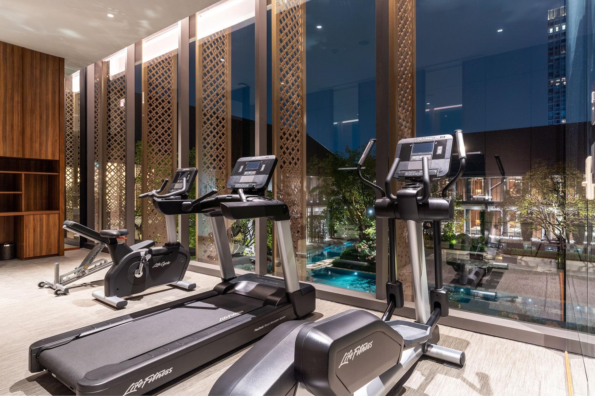 Gimnasio Villa Deva Resort & Hotel Bangkok