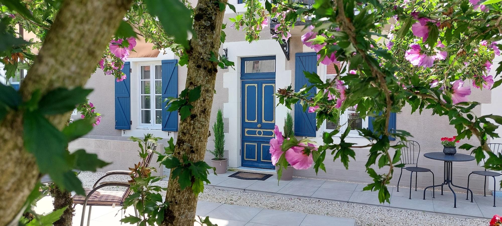 Vista Exterior Chambres d hotes la Joyeuse