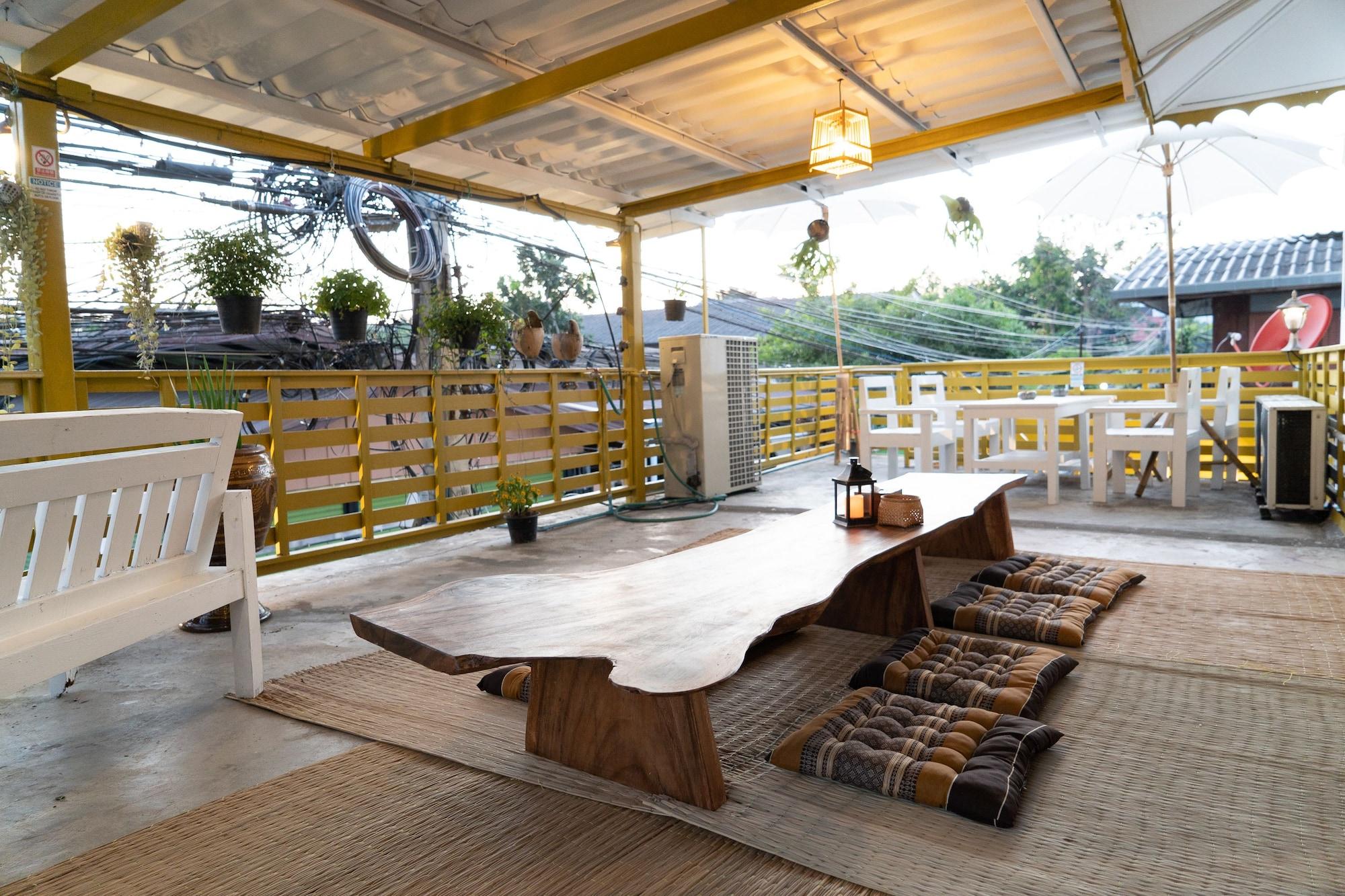 Spa Past Tense Hostel