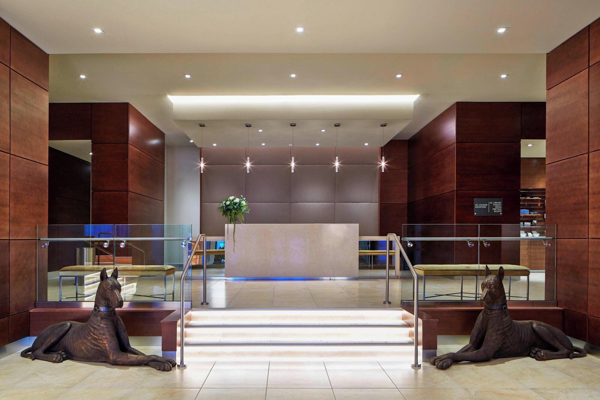 Vista Lobby AC Hotel Des Moines East Village