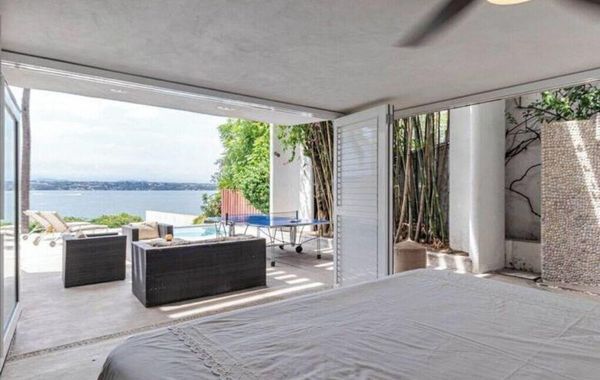 Beautiful lake house infinity pool & jacuzzi - Hoteles con traslado en Tequesquitengo, Morelos