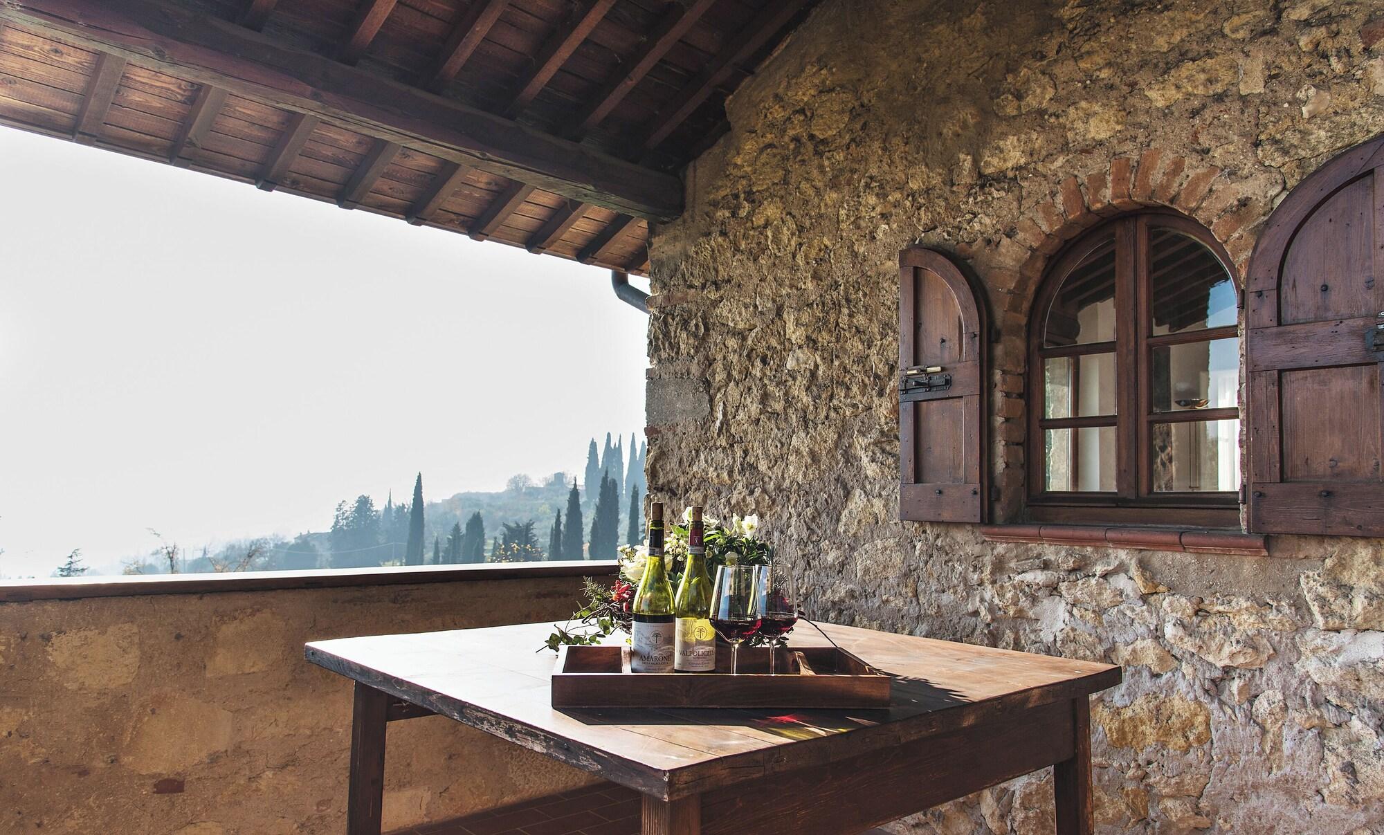 Equipamiento de Habitación Collina di Verona Borgo San Mattia