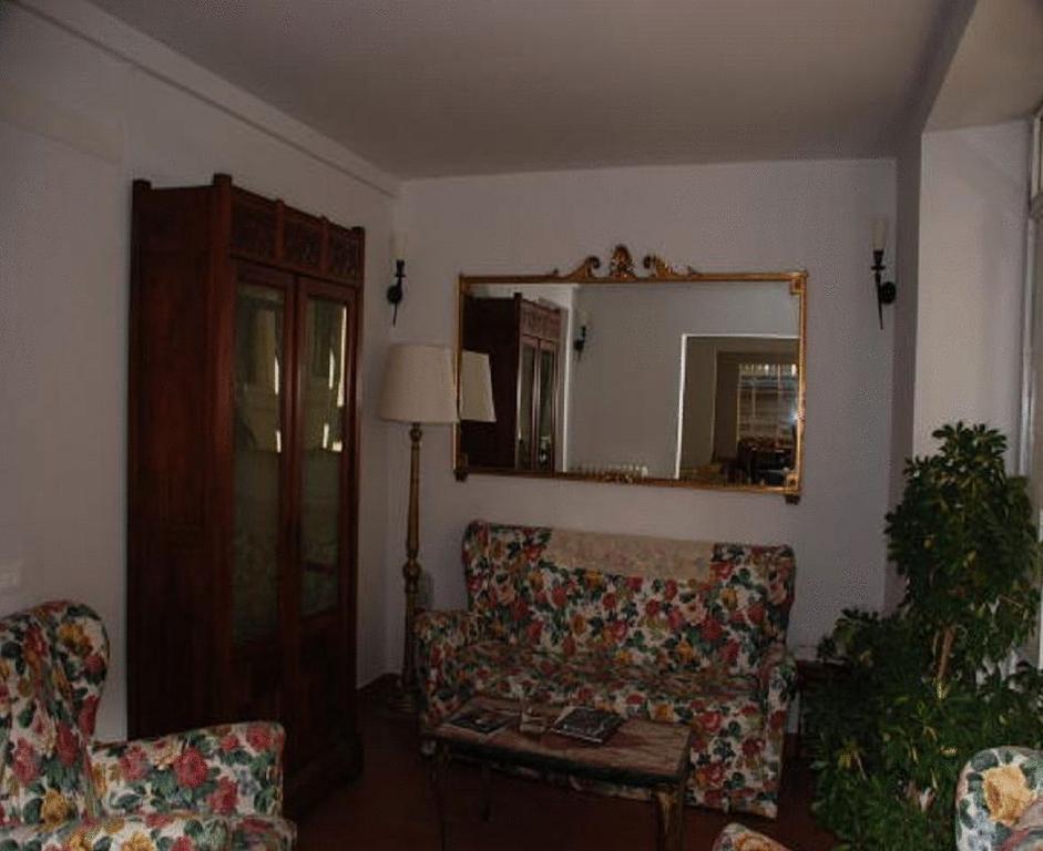 Vista Lobby Hotel Medici