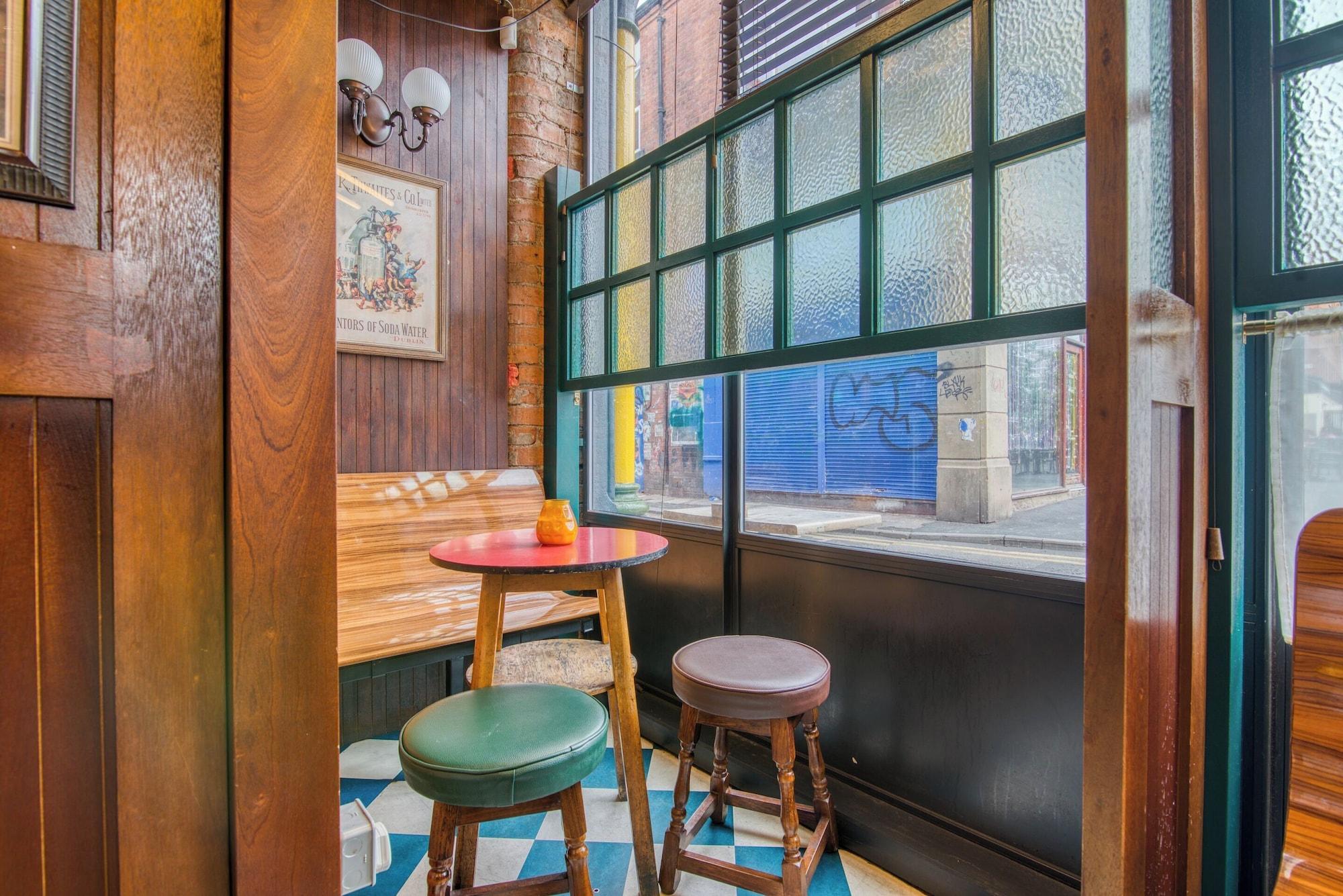 Bar/Salón Malacuna Manchester