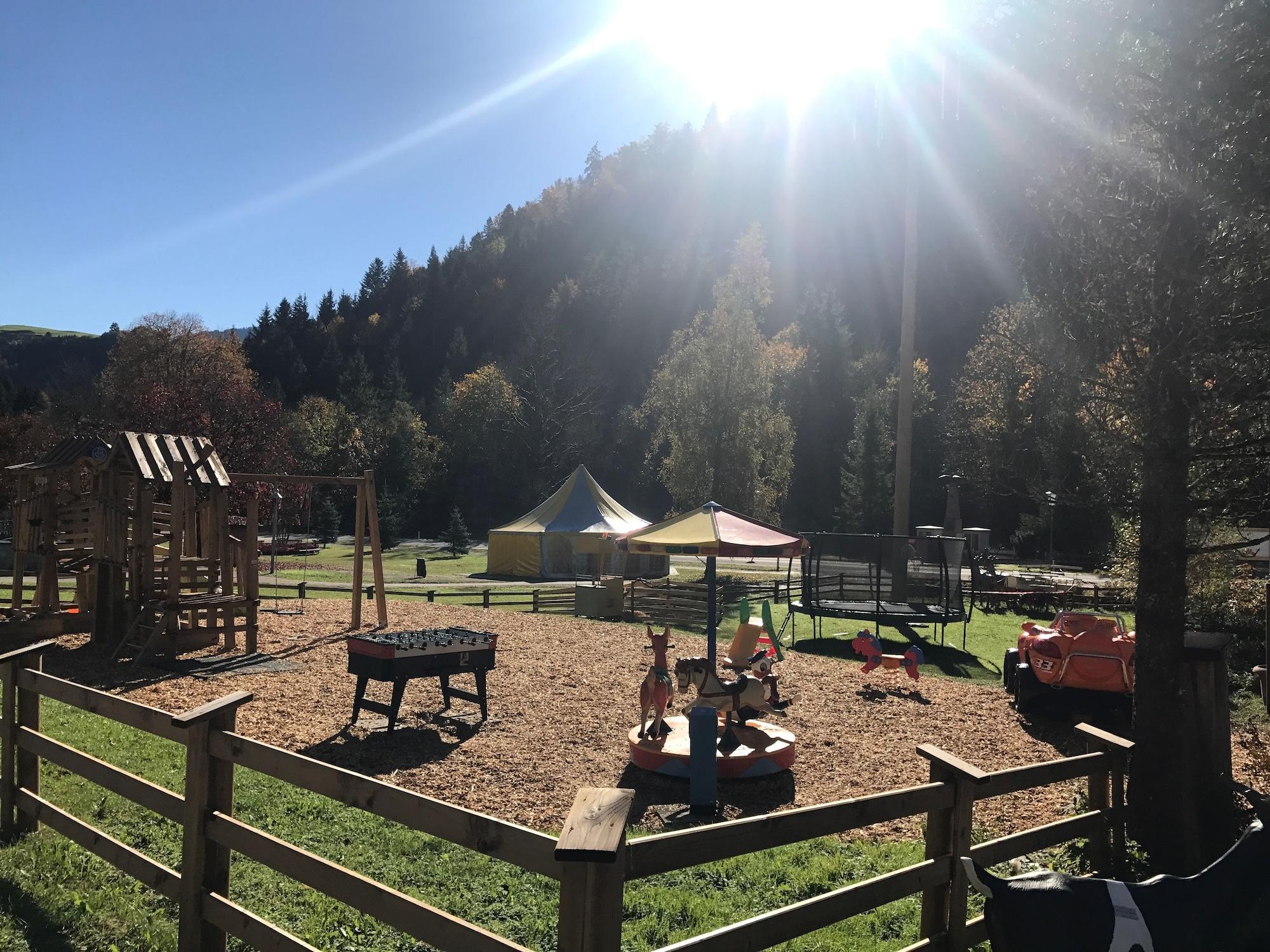 Instalaciones Recreativas Familienparadies MoNi